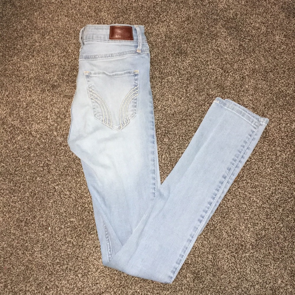 Light wash hollister jeans